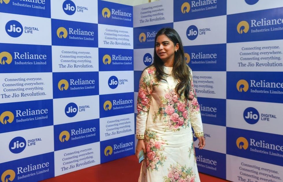 Reliance to acquire Metro AG's India business for £285m