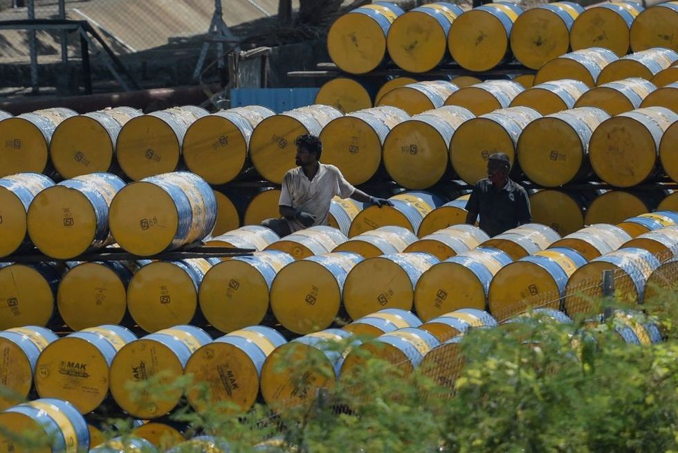 India increased Russia oil imports by more than 400,000 bpd in April