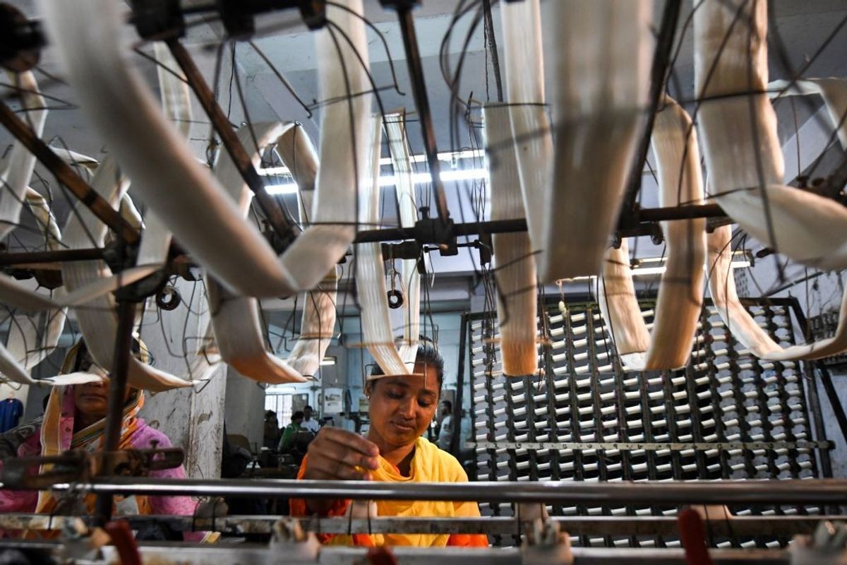 UK cuts taxes on imports from developing countries