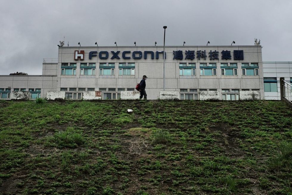 Taiwan electronics giant Foxconn to make semiconductors in India; strikes £16.7b deal