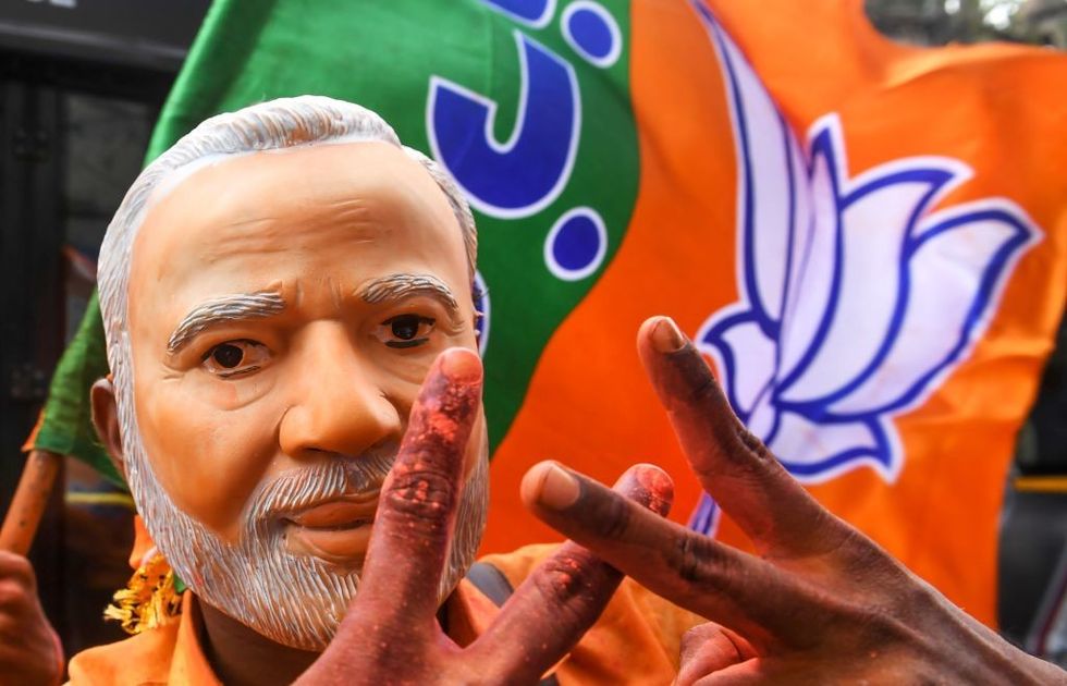 Cops raid Indian news site’s office over withdrawn piece about BJP official; Modi government slammed