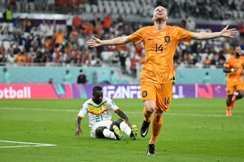 FIFA World Cup 2022: Dutch strike late to sink Senegal 2-0
