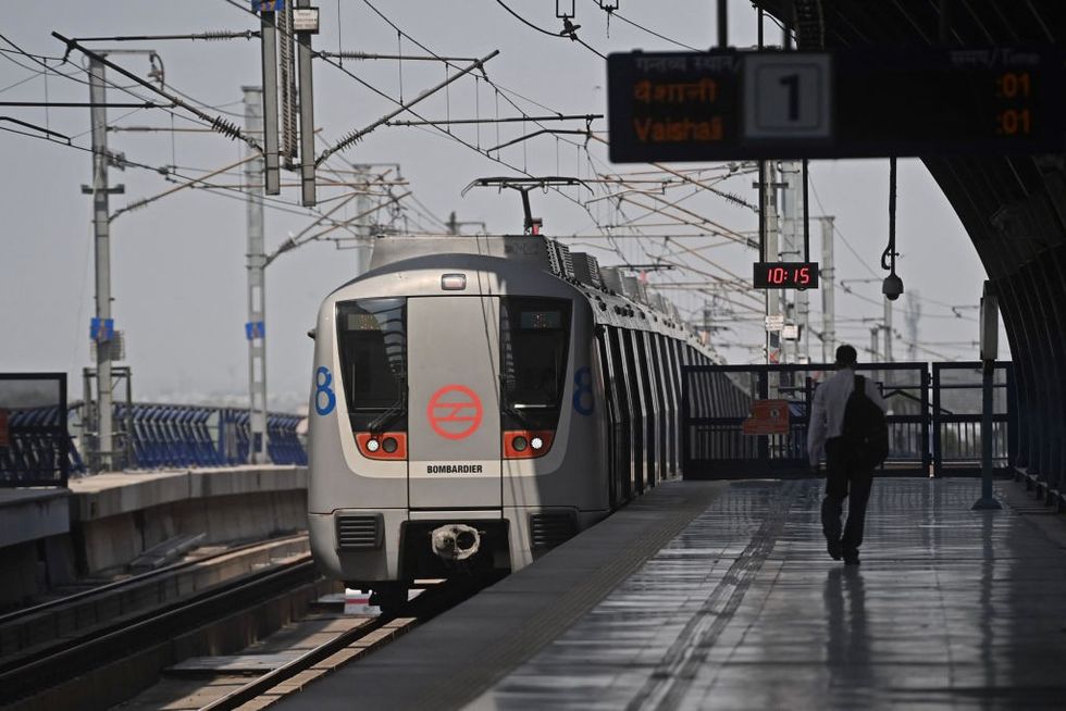 Delhi Metro services face delays due to cable theft