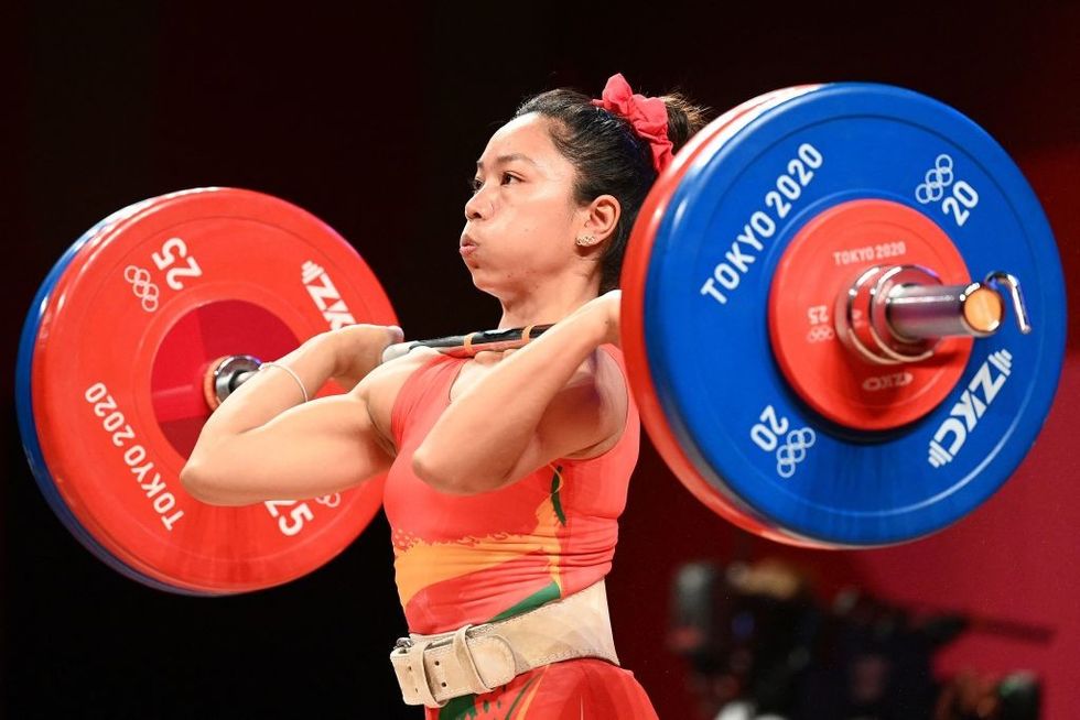 India's Olympic medalist Mirabai Chanu overcomes wrist pain to bag silver at World Championship