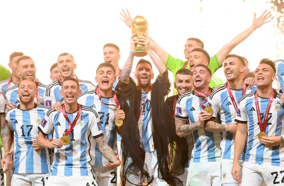 Argentina dethrone France to become football world champions after epic Messi-Mbappe battle