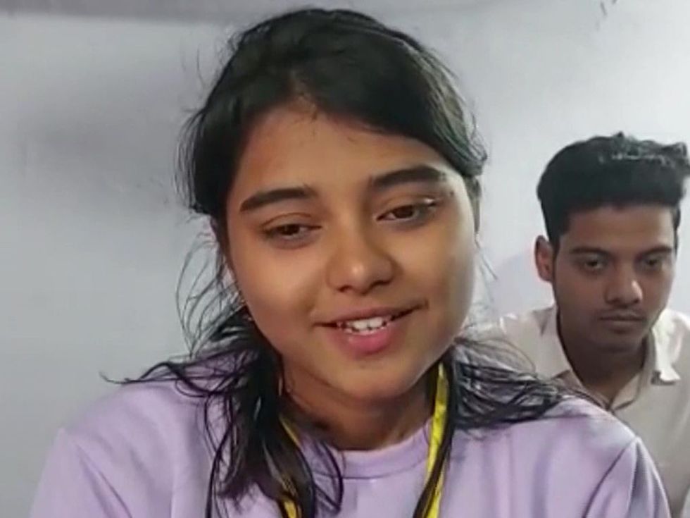 India's other Sania Mirza: UP TV mechanic's daughter to become country's 1st Muslim woman fighter pilot