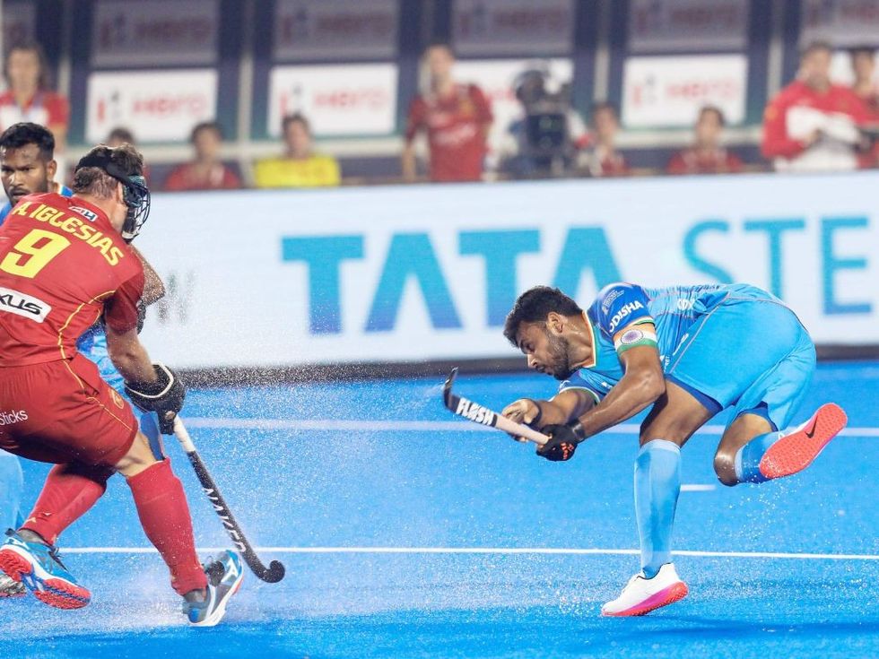 Hosts India begin hockey World Cup campaign with a bang, rout Spain 2-0