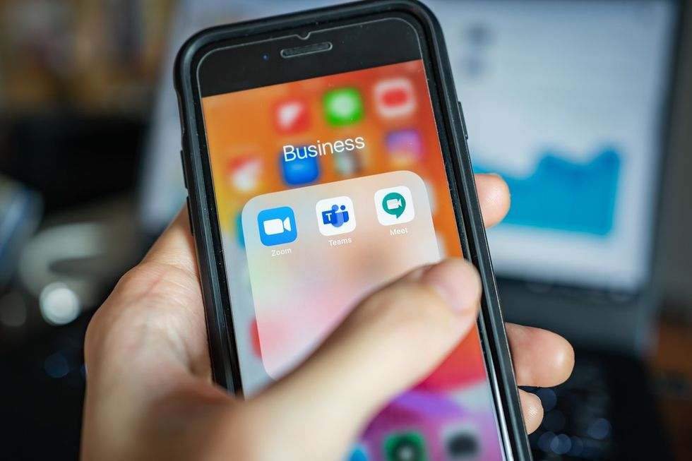 Microsoft Teams, Outlook services hit by network outage across world, including India