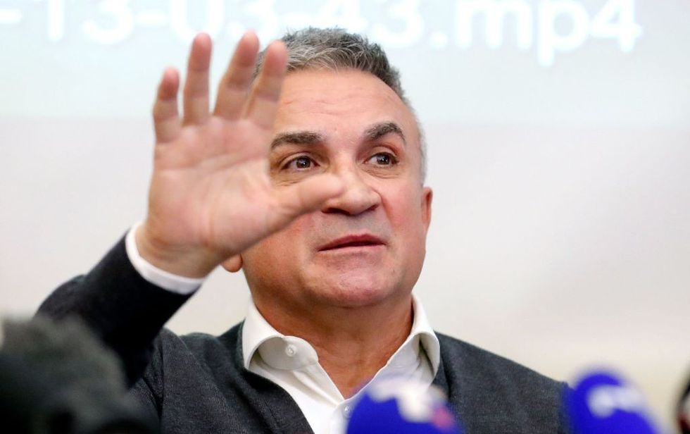 Russia flag row: Ukraine envoy urges Australian Open 2023 officials to ban Novak Djokovic father