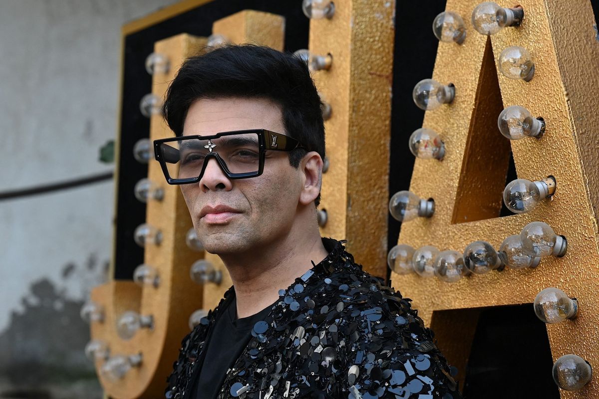 KJo gets nostalgic as Yeh Jawaani Hai Deewani turns 10