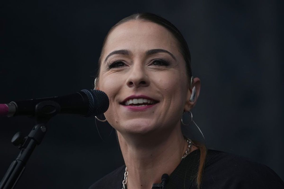Soby Jon X Factor star Lucy Spraggan’s rapist deported to India - India Weekly
