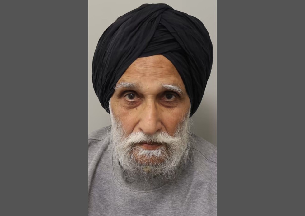 British Sikh man, 79, pleads guilty to killing wife with wooden bat; sentencing in September