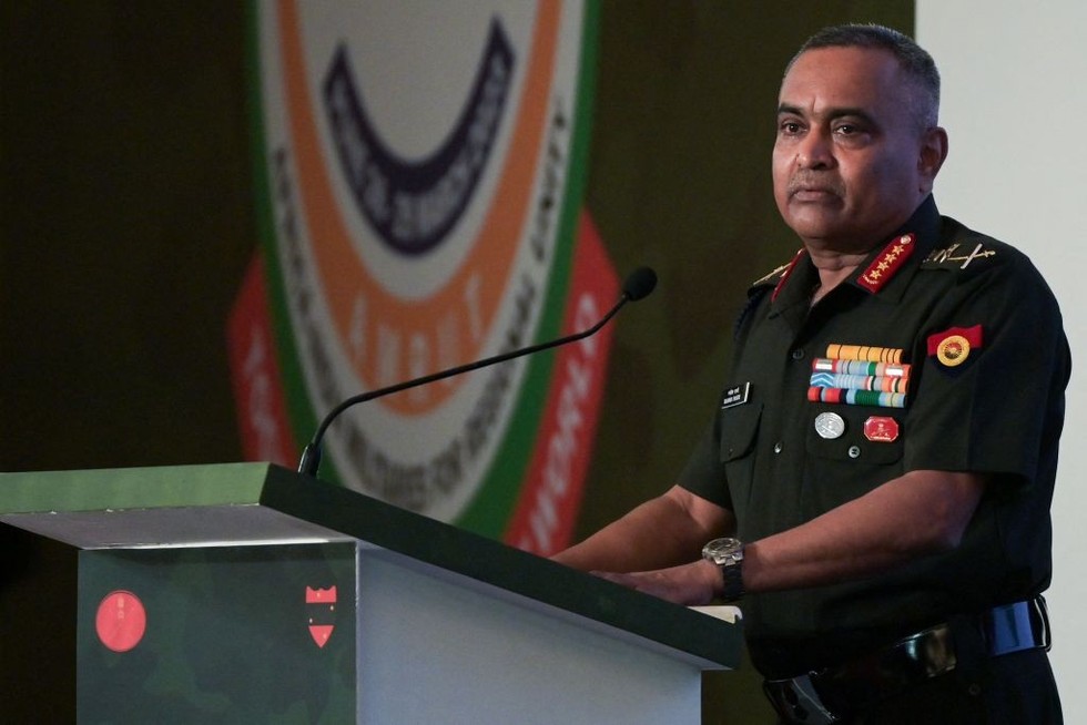 Indian army chief receives ceremonial welcome in UK