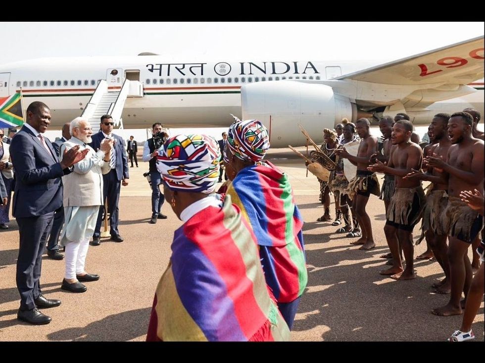 Did Modi refuse to get off plane over a South Africa government 'snub'? Officials reject claim