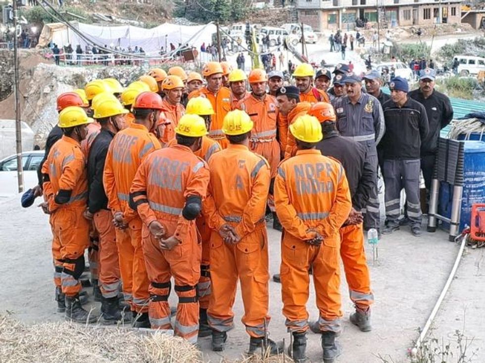 India tunnel rescue: Officials expect 41 trapped workers to be freed in a day