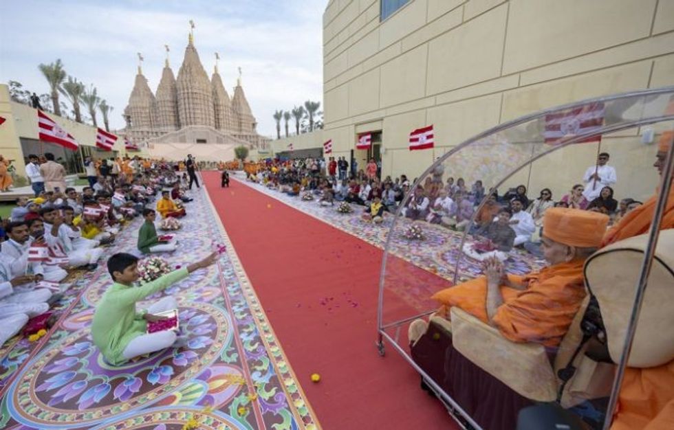 People gather in large number for Abu Dhabi BAPS temple opening; chant 'Modi, Modi'