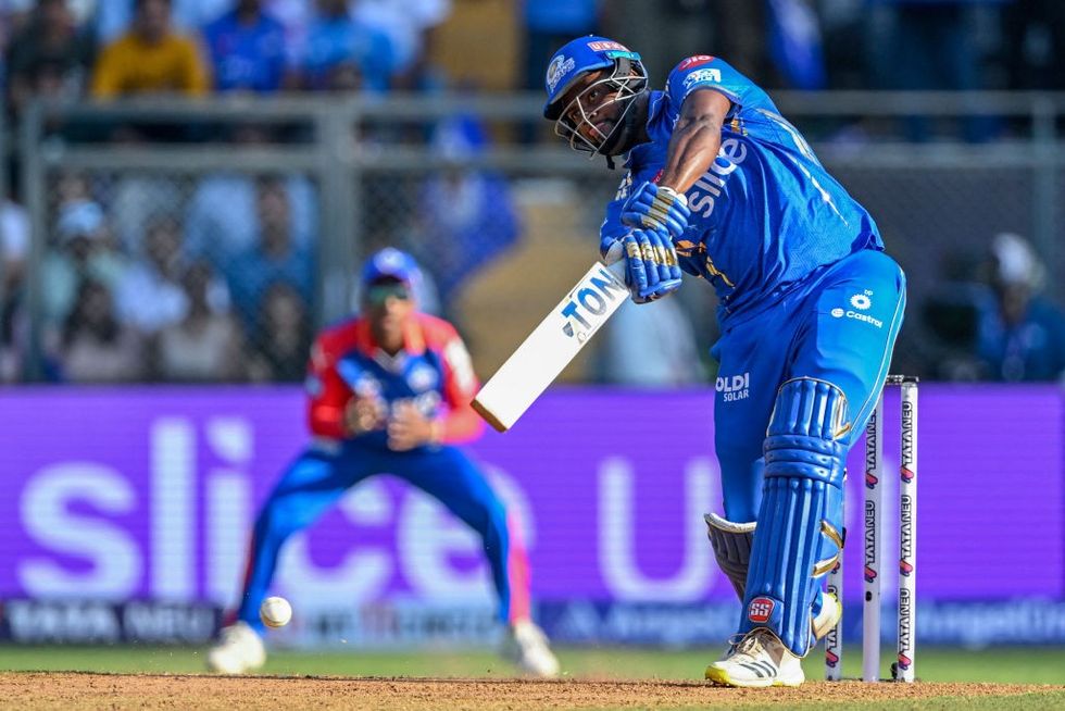 Romario Shepherd's 32-run plunder in final over gives Mumbai 1st win in IPL 2024