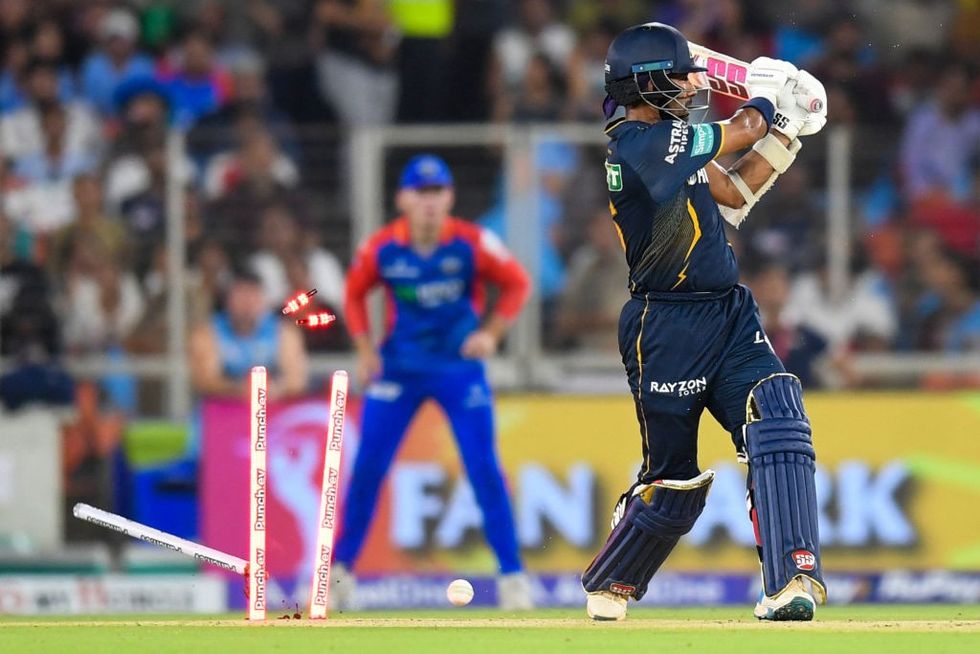 Bowlers have their rare IPL day as Delhi bundle Gujarat for 89