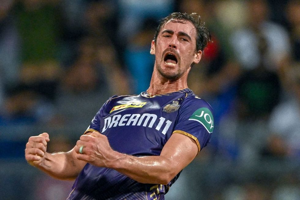 Mumbai crash to 4th straight defeat as Kolkata's £2m bowler Starc strikes