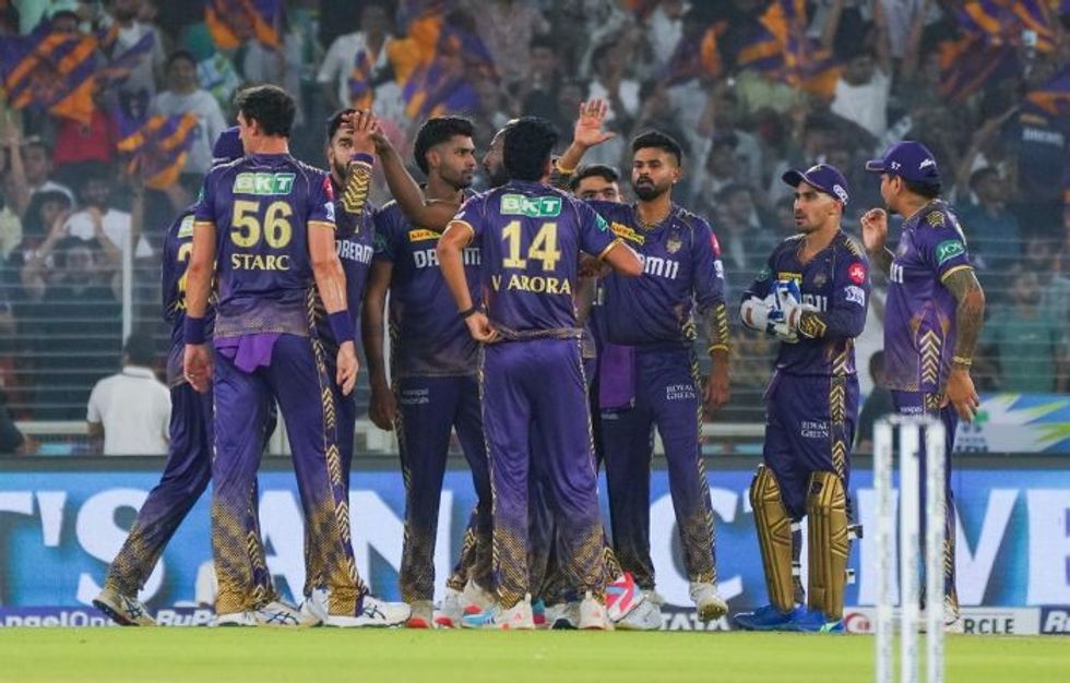 Starc, Iyer duo shine as Kolkata thrash Hyderabad to reach IPL 2024 final