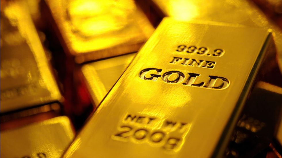 Think tank seeks FTA duty revision as India's gold, silver import from UAE surges 210%