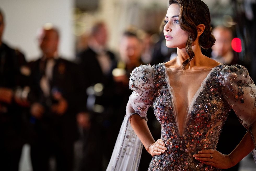 Hina Khan resumes work after cancer diagnosis