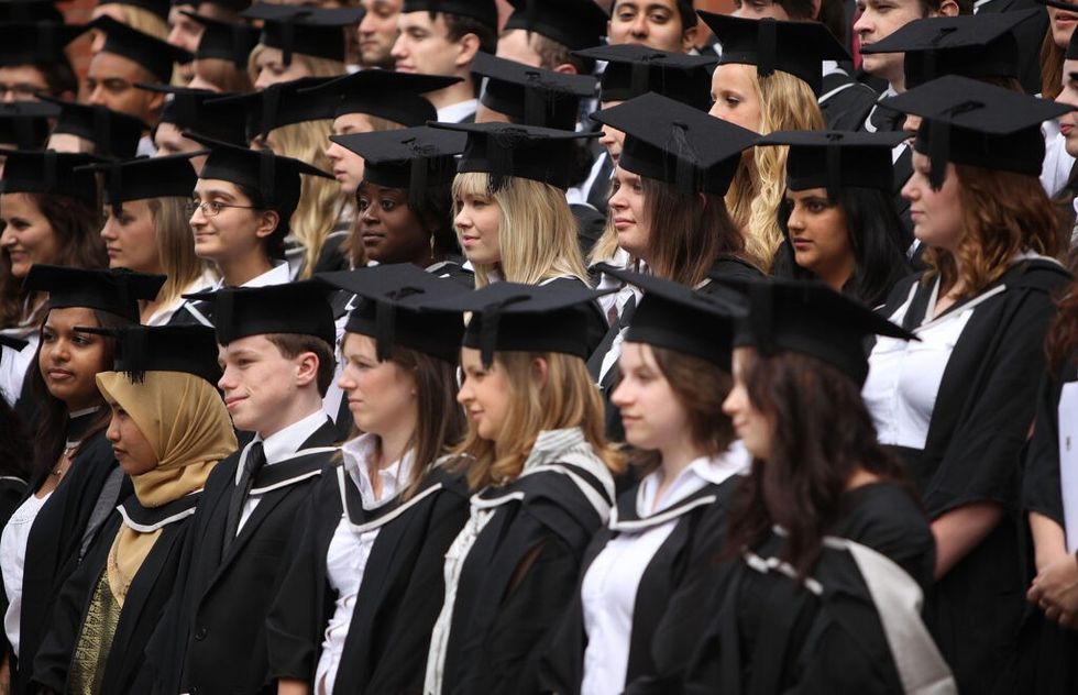 Drop in Indian students applying to UK varsities: Report
