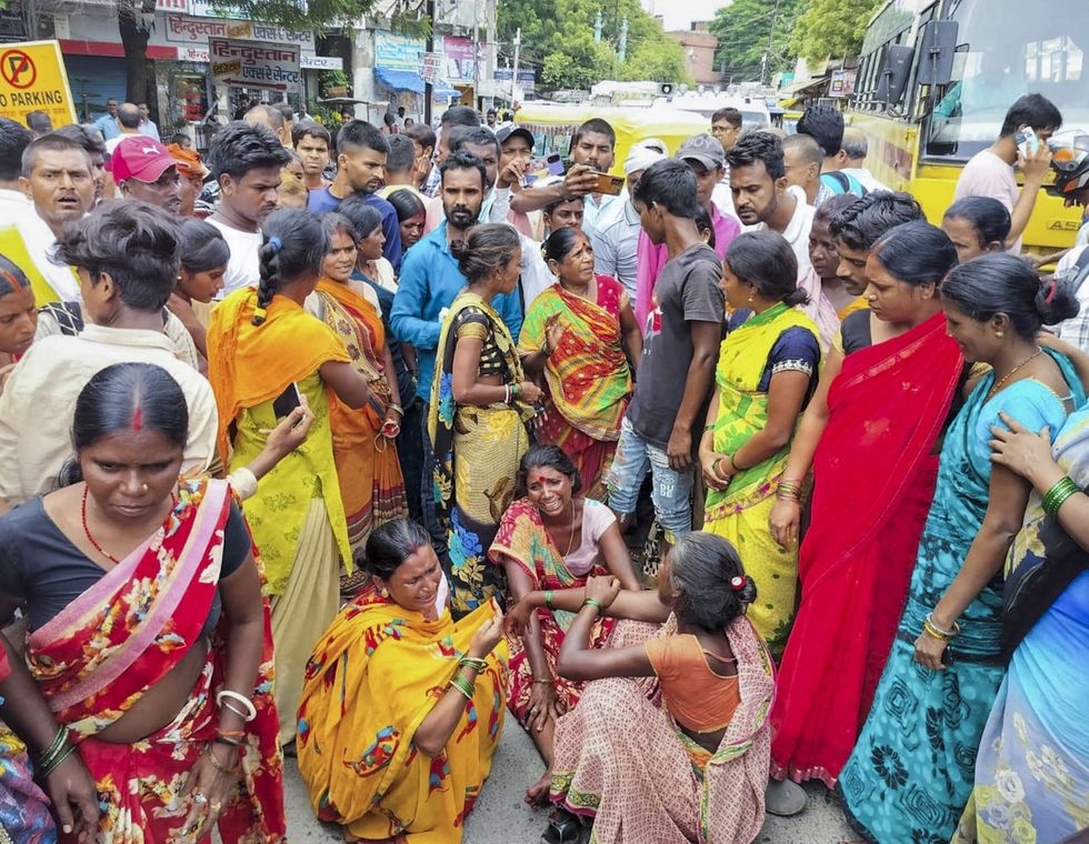 Seven die in temple stampede in Bihar