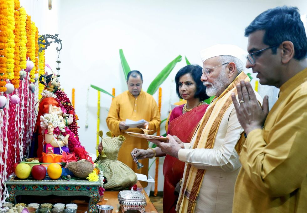 Prime minister's visit to chief justice's residence for Ganpati puja sparks row