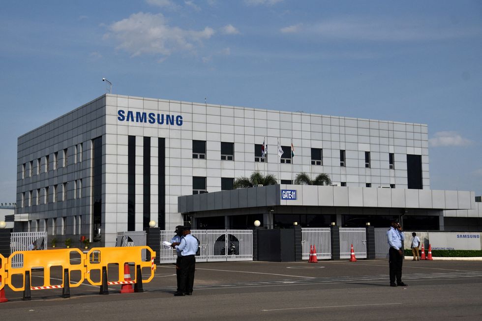 Samsung urges agitating employees to return to work