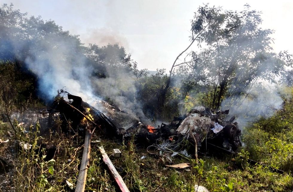 3 killed as helicopter crashes, bursts into flames in Pune