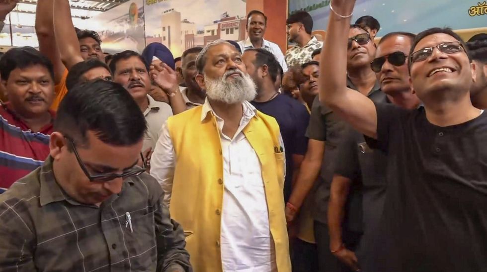 BJP poised for big win in Haryana, tough day for Congress