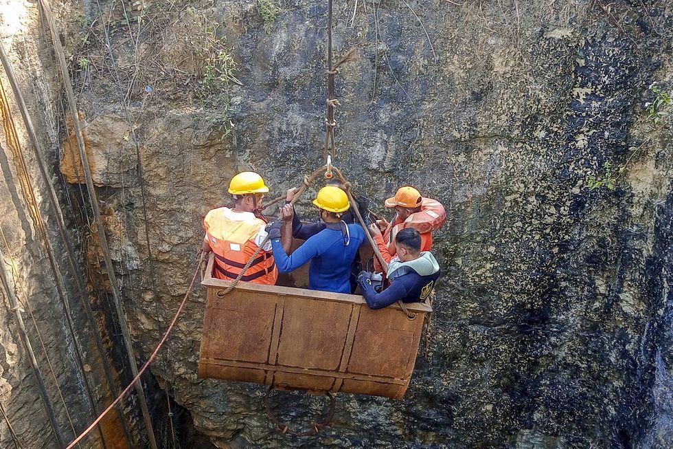 One body recovered from flooded coal mine in Assam, search on for others