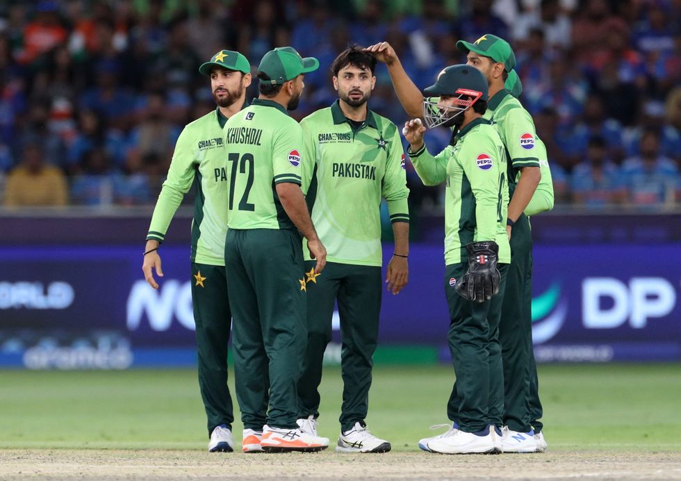 Champions Trophy: After elimination, Pakistan team faces brickbats