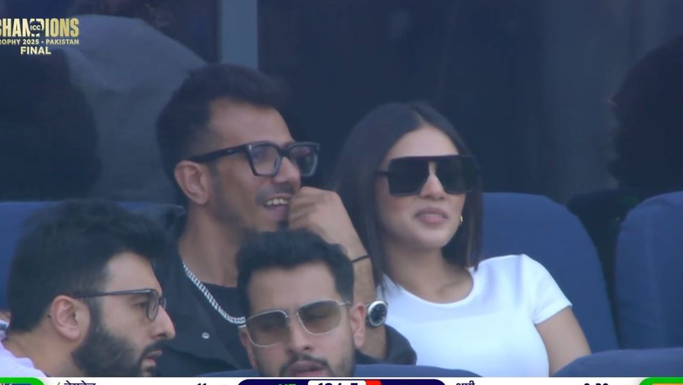 Who is RJ Mahvash, who was spotted with Yuzvendra Chahal, at Champions Trophy final