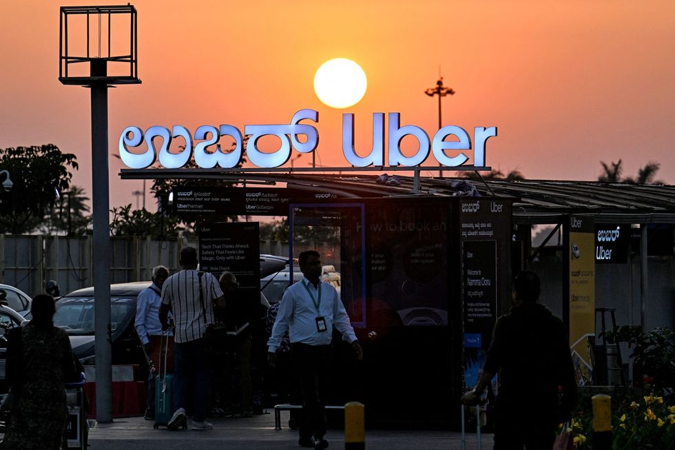 Uber ties up with Refex Green Mobility to deploy 1,000 EVs by 2026