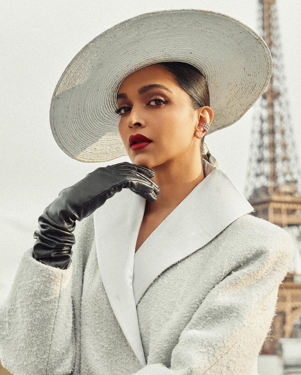 Ranveer Singh reacts to Deepika Padukone’s stunning vintage Louis Vuitton look at Paris Fashion Week: ‘Lord have mercy on me’
