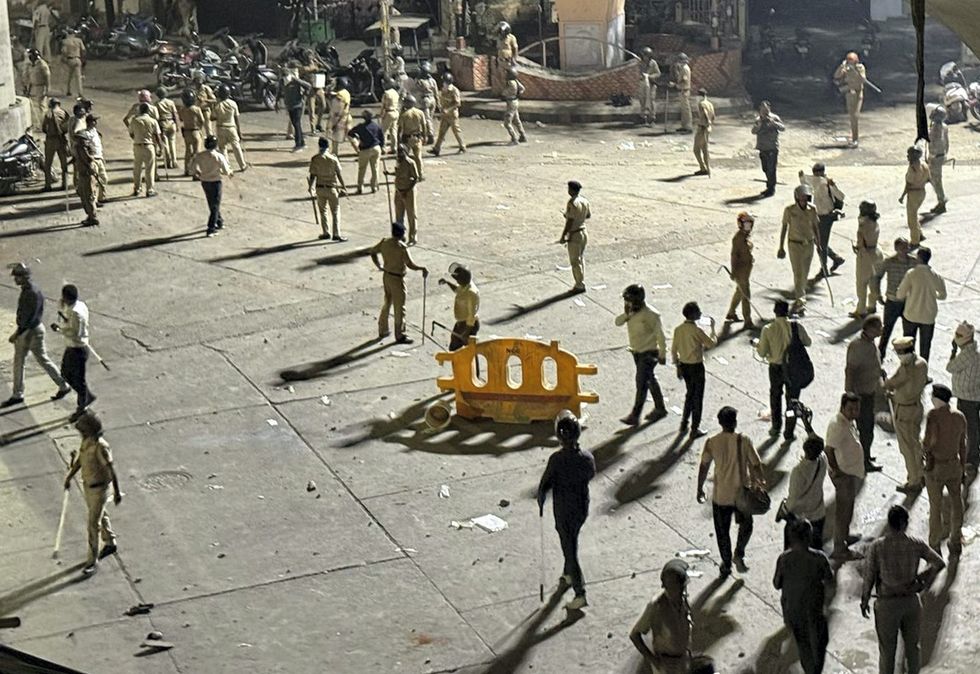 Clashes in Nagpur after rumours of burning of holy book