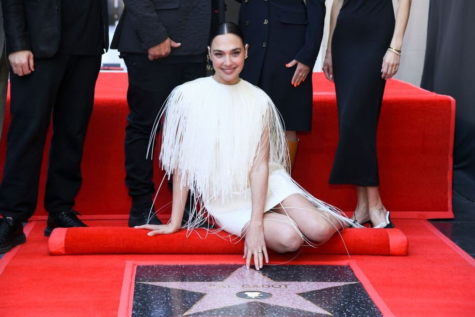 Gal Gadot’s Hollywood Walk of Fame ceremony disrupted by pro-Palestinian and pro-Israeli protests