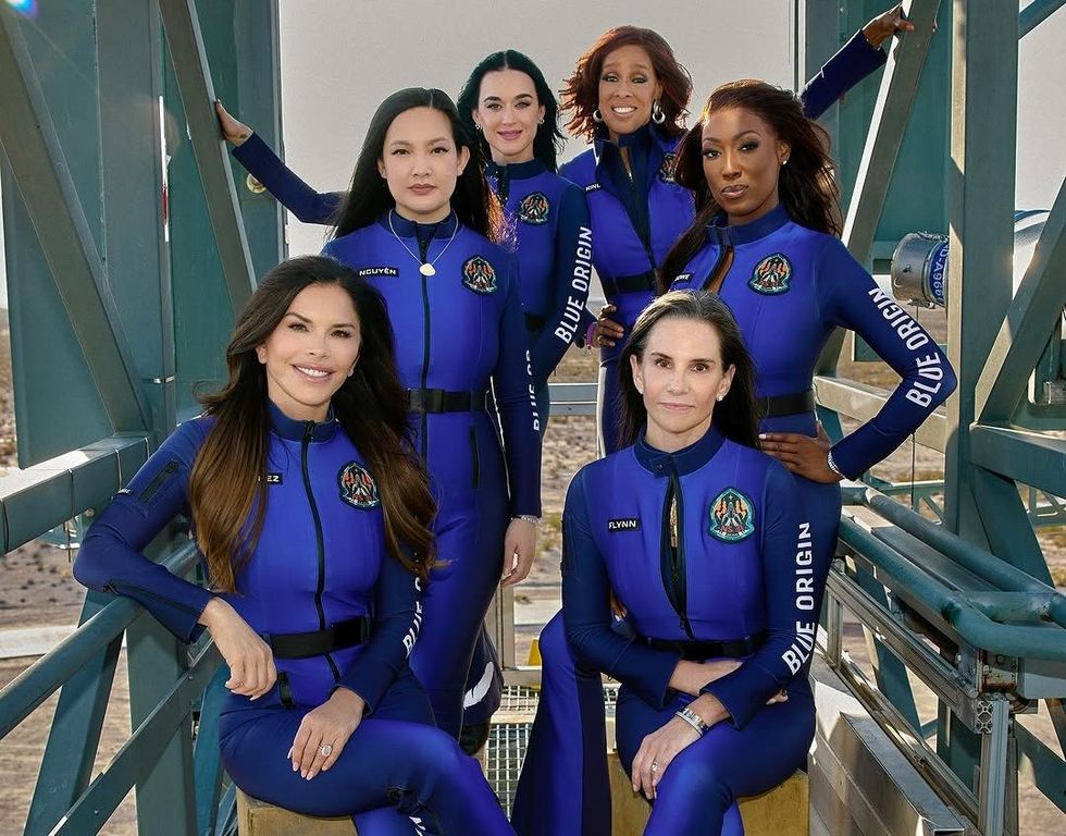 Katy Perry and Lauren Sanchez return safely after historic blue origin all-women space flight