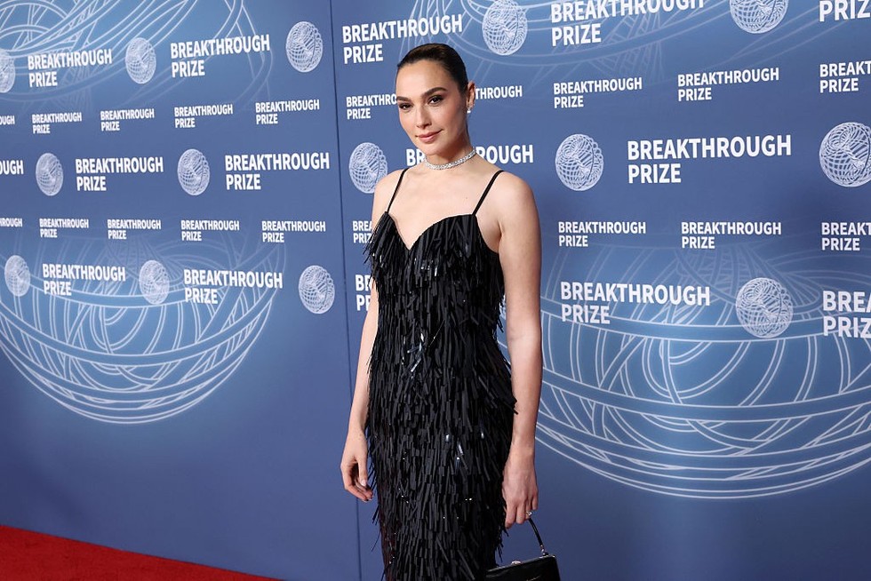 Pro-Palestinian protest halts Gal Gadot’s film shoot in London over Israel ties