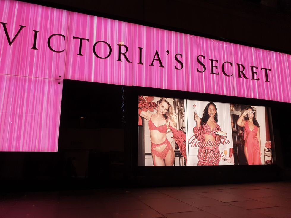 Victoria’s Secret shuts down website amid security incident, digital sales disrupted
