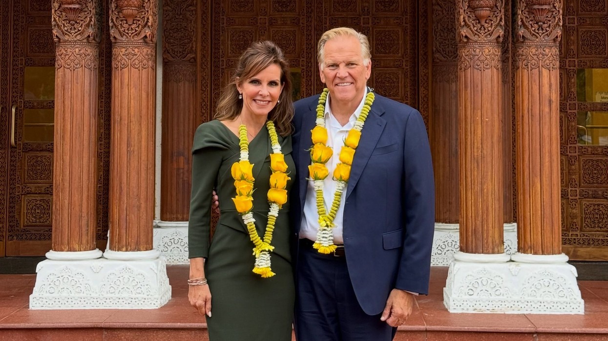 Mike Rogers visits Michigan Hindu temple amid debate over anti-Hindu sentiment