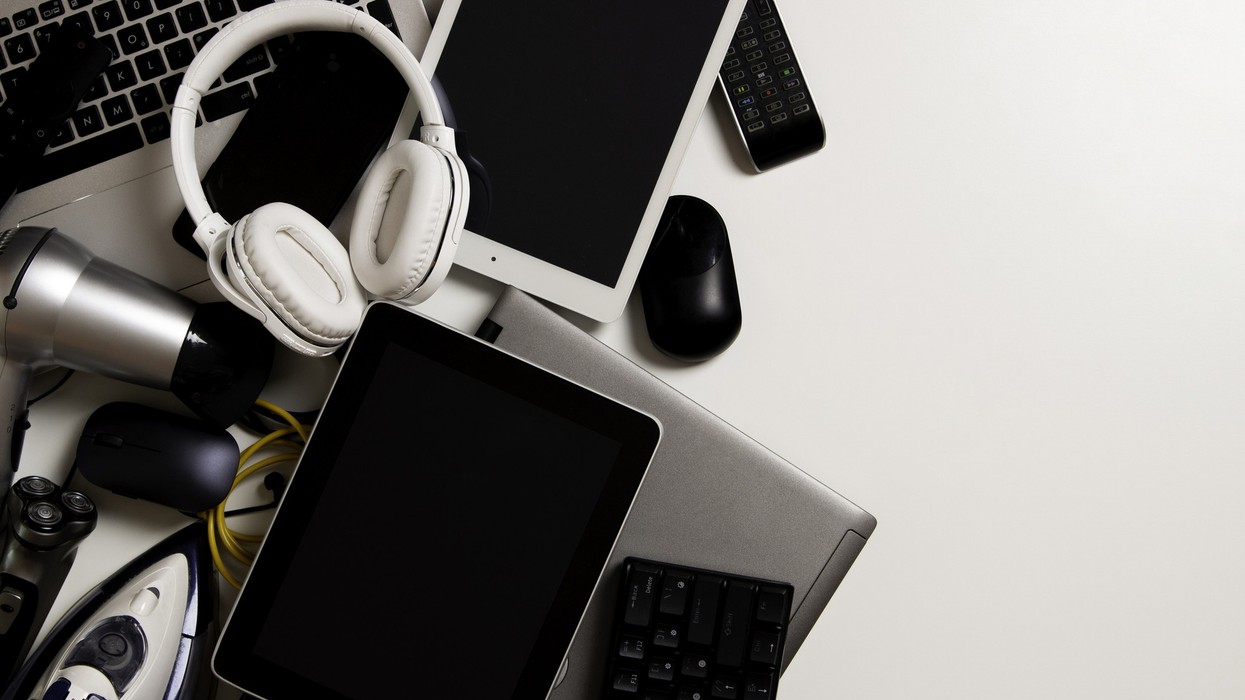 10 Useful Electronics & Gadgets to Look for During India's Festive Sales