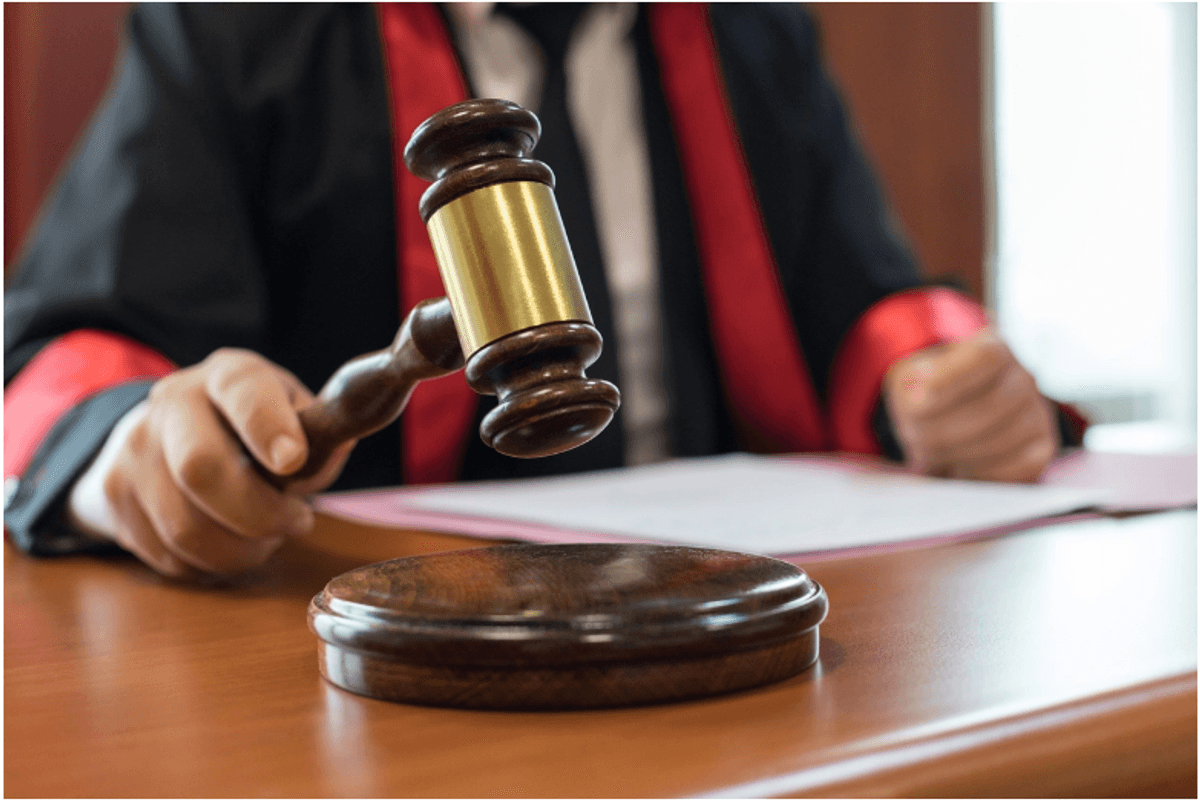 UK financial analyst found guilty of terror offences