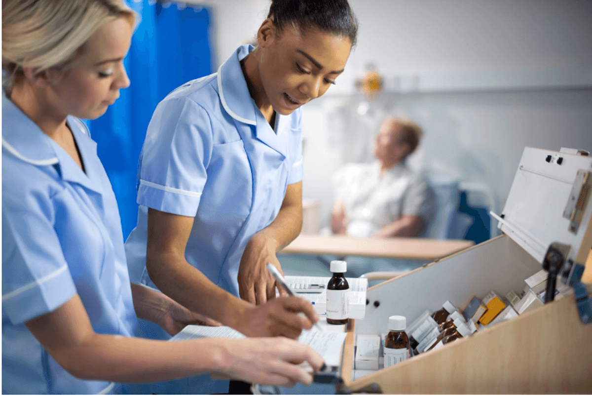 New law to make it easier for overseas nurses and dentists to work in UK