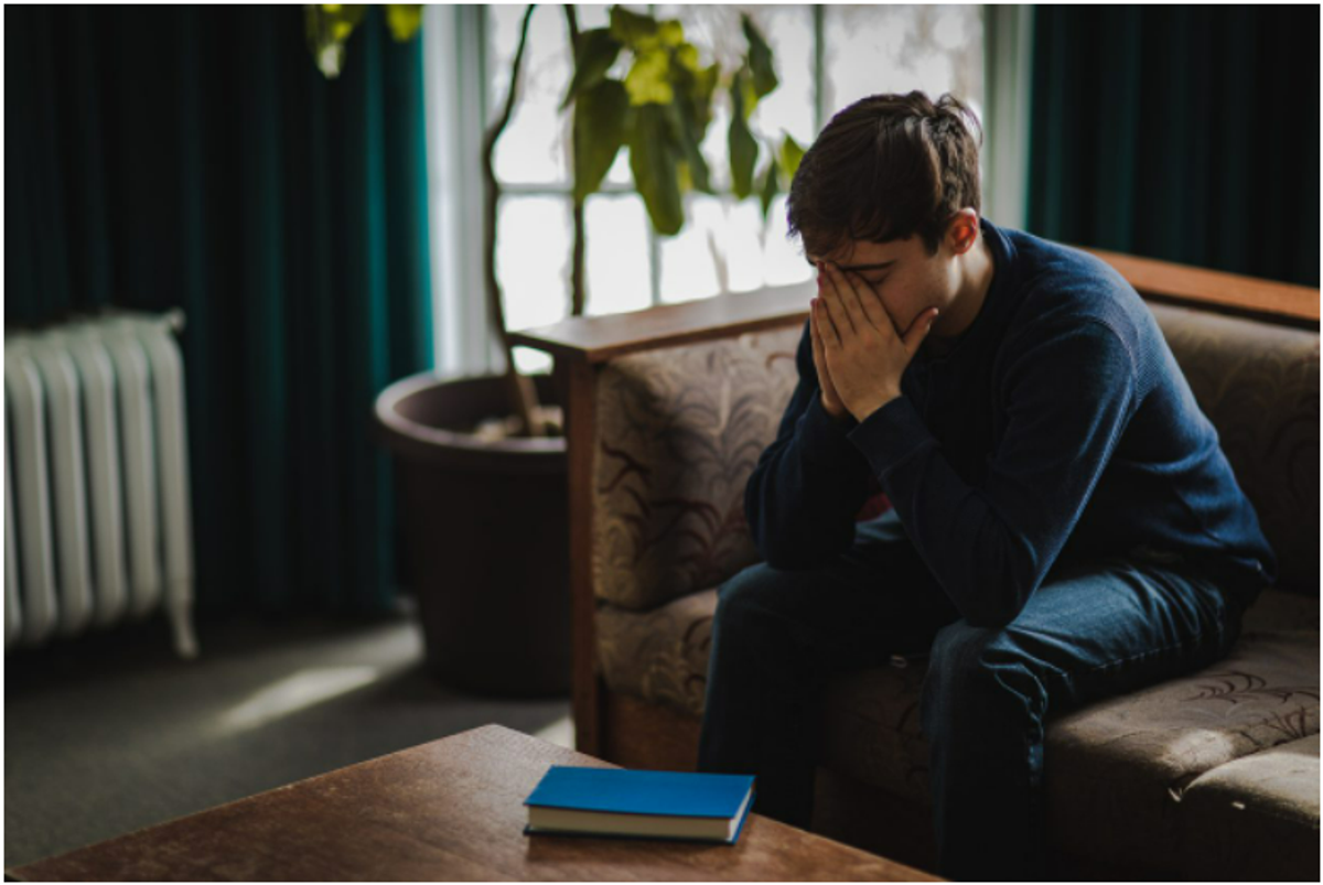 Rising student debt: Young Britons in deep crisis