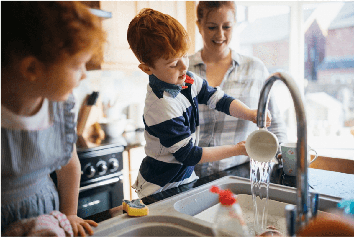 English households urged to use water wisely after record dry spell