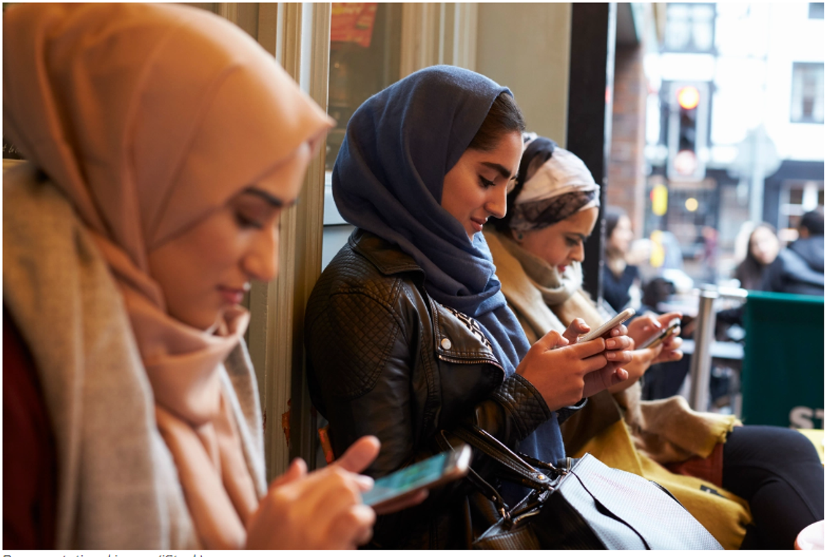 Christian population in England and Wales falls below 50% for first time as Muslims, Hindus rise