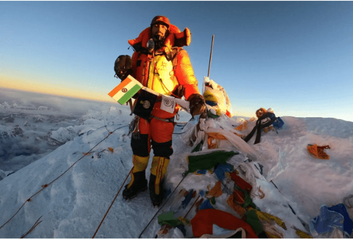 Indian mountaineer, banned for 6 years for faking Mt Everest climb, scales it for real